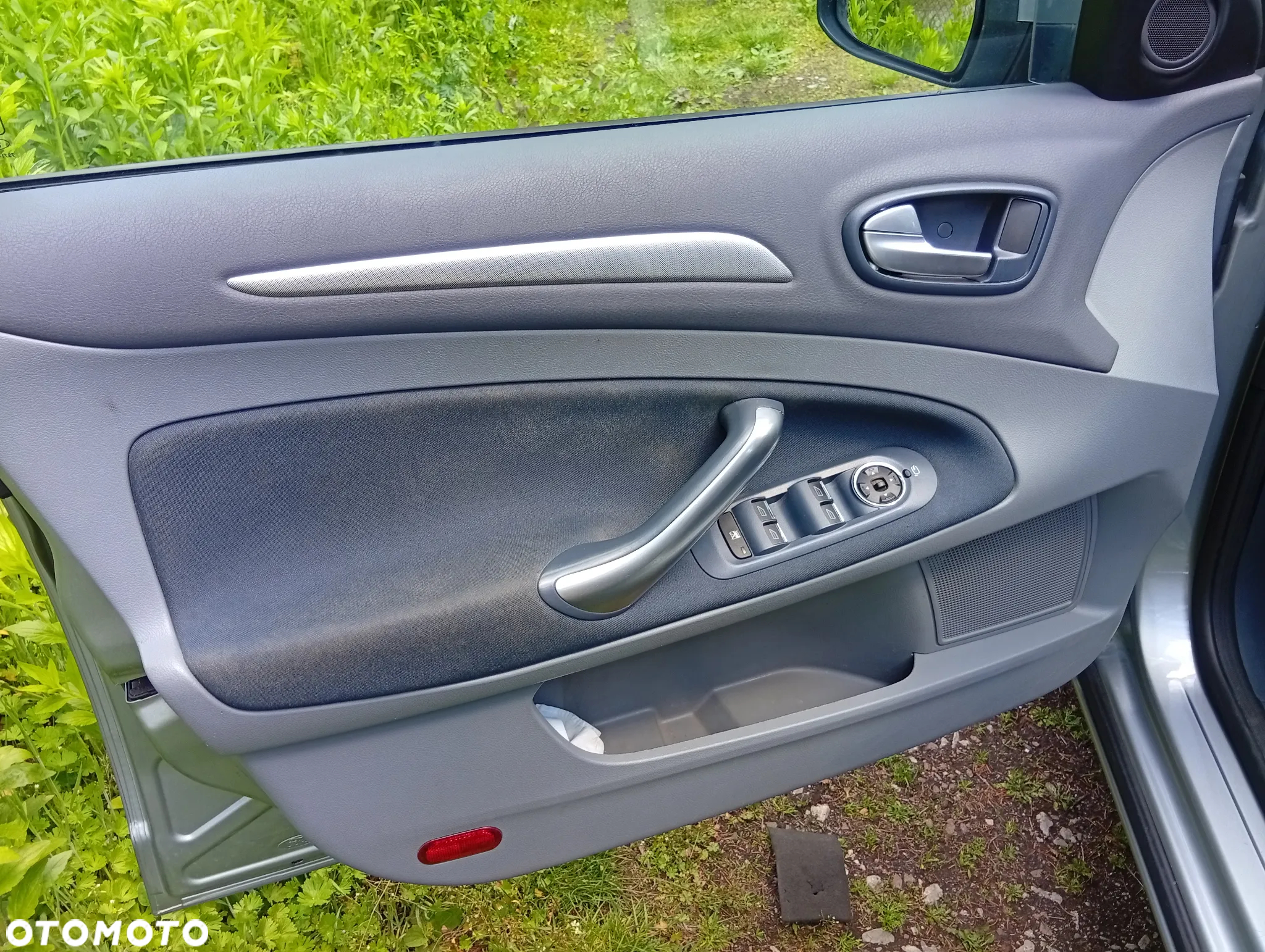 Ford Mondeo 1.8 TDCi Ghia - 16