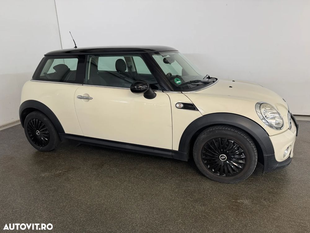 Mini ONE Classic Trim - 6