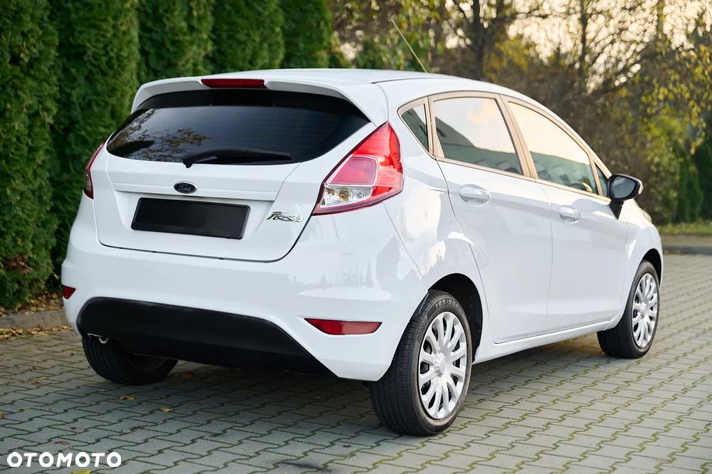 Ford Fiesta - 6