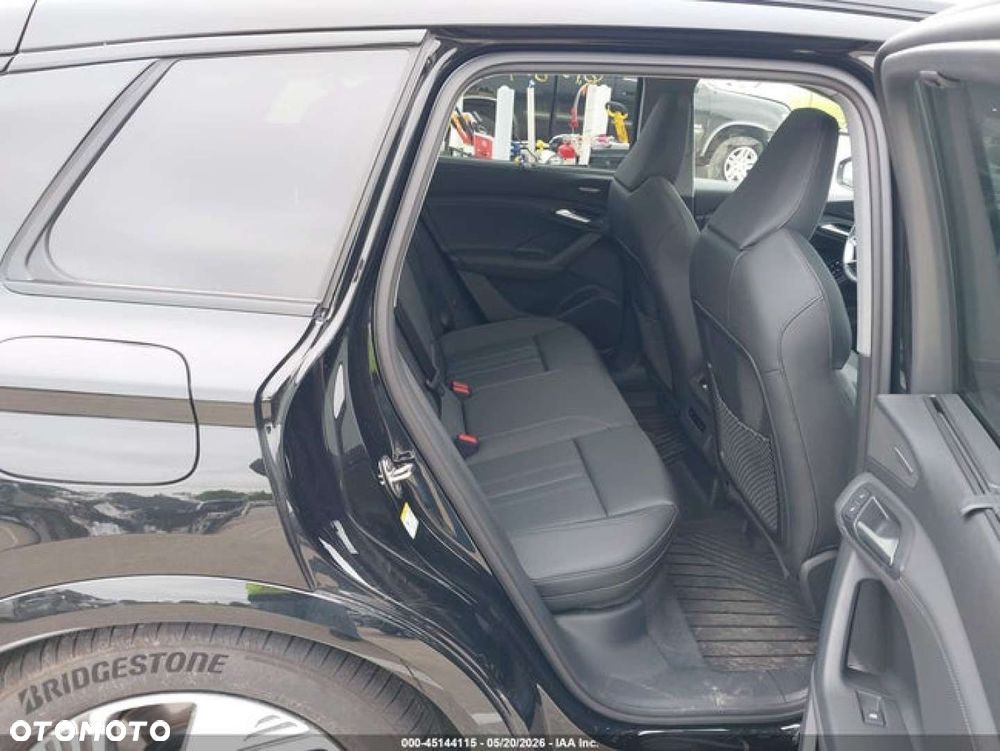 Audi Q6 e-tron - 16
