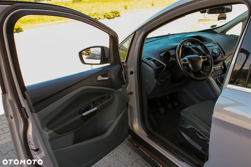 Ford C-MAX 1.6 Ti-VCT Titanium - 27