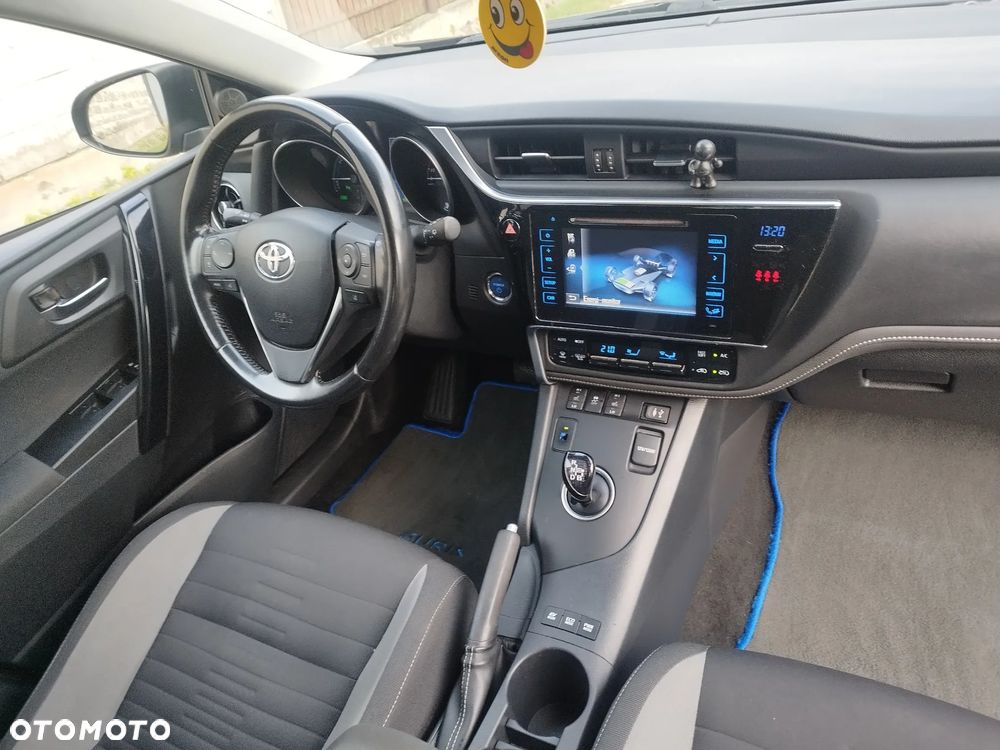 Toyota Auris 1.8 Life - 27