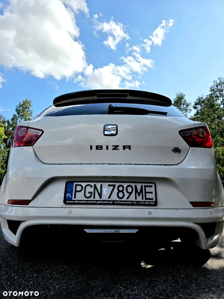 Seat Ibiza SC 1.6 16V Sport DSG - 10
