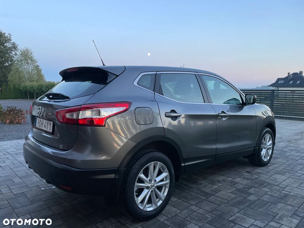 Nissan Qashqai 1.2 DIG-T Xtronic 360 - 23