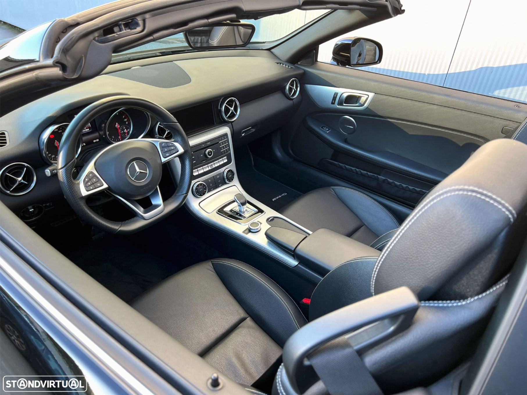 Mercedes-Benz SLC 180 - 44