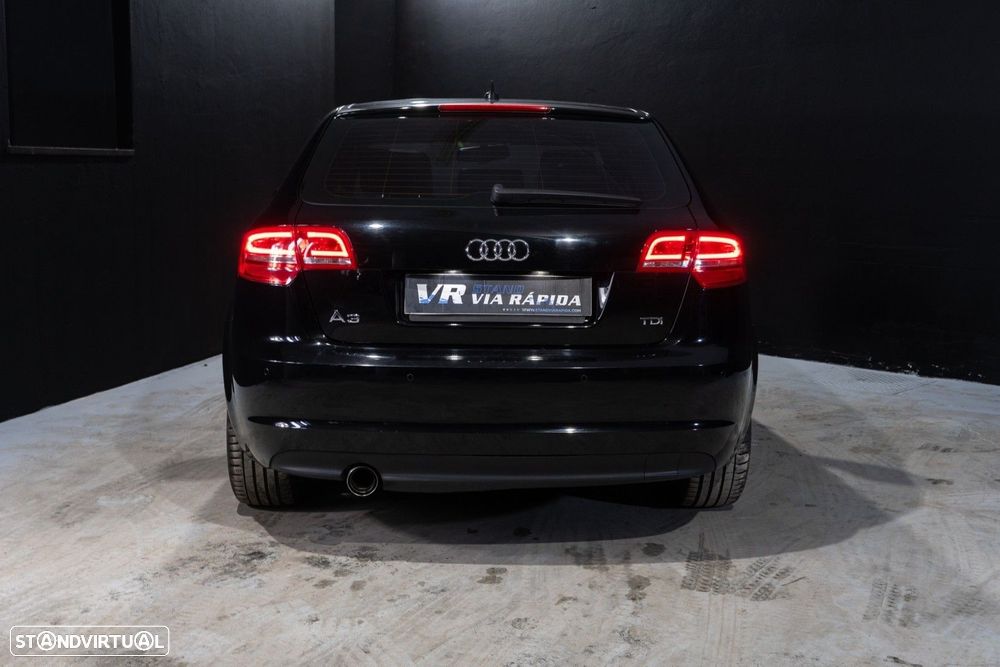 Audi A3 Sportback 2.0 TDi S-line - 6