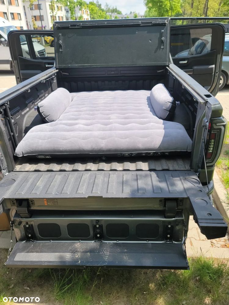 GMC Sierra - 40