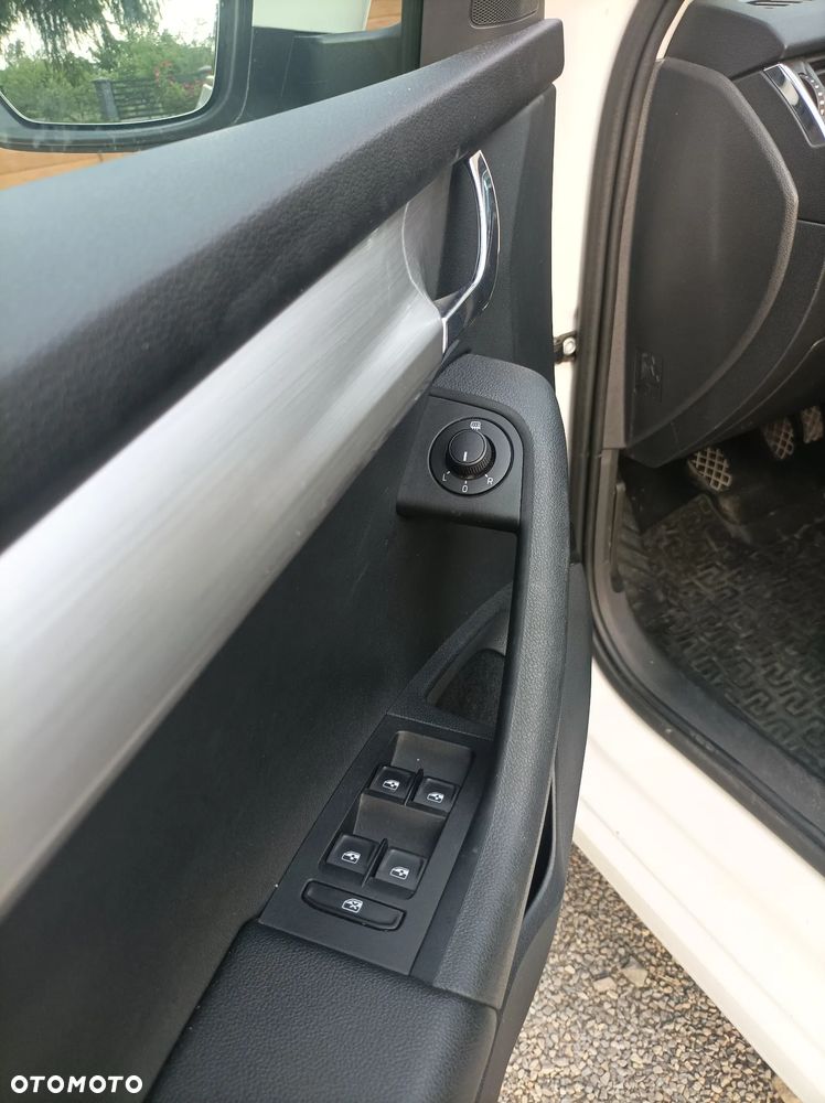Skoda Octavia 1.5 TSI ACT Ambition - 15