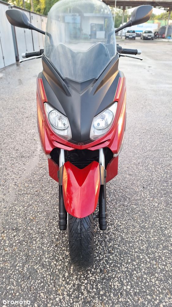 Yamaha X-max - 18