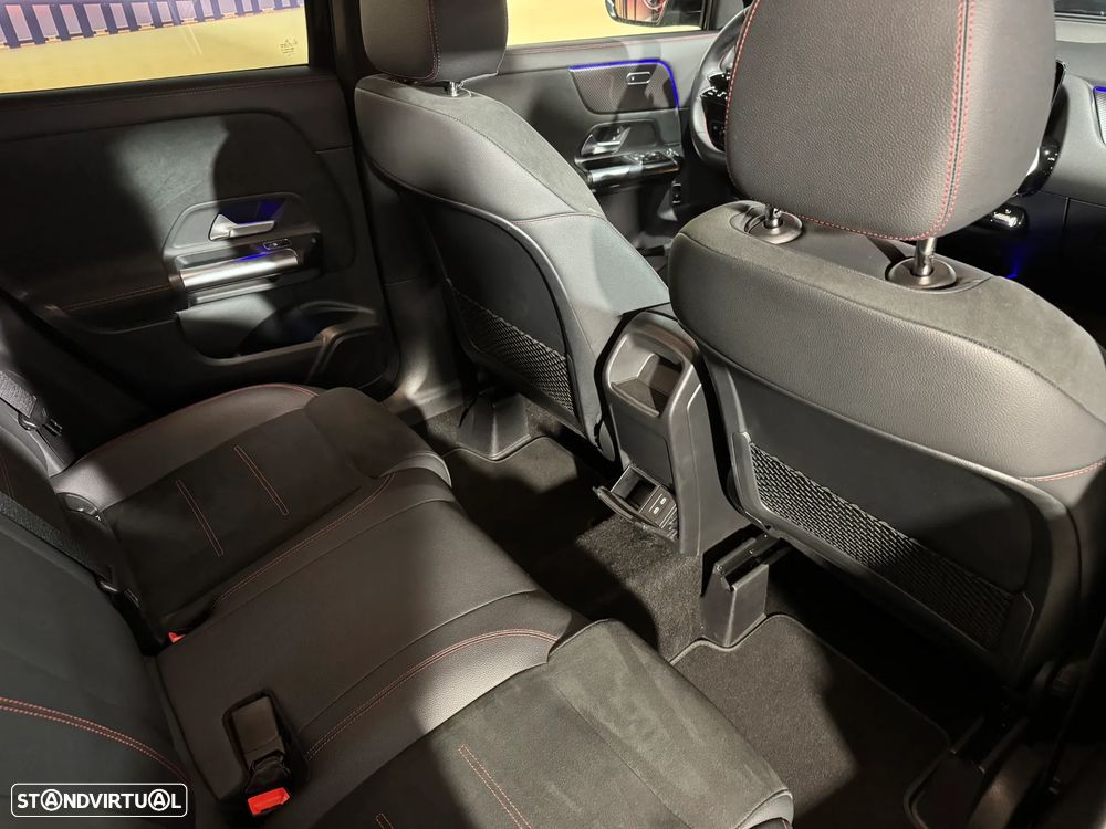 Mercedes-Benz GLA 200 AMG Line - 26