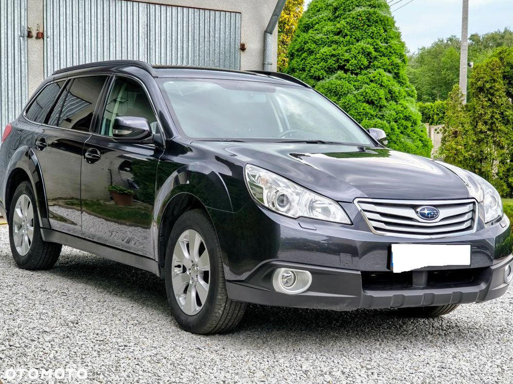 Subaru Outback - 1