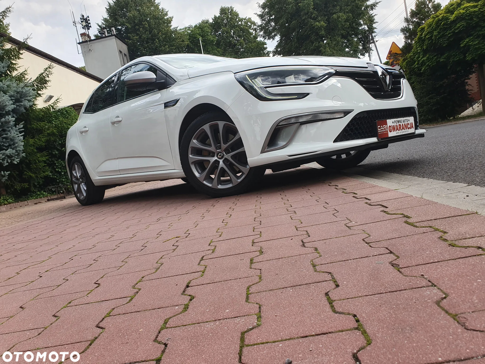 Renault Megane ENERGY TCe 165 EDC GT LINE - 34