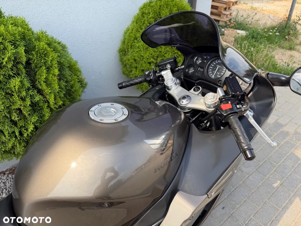 Honda CBR - 34