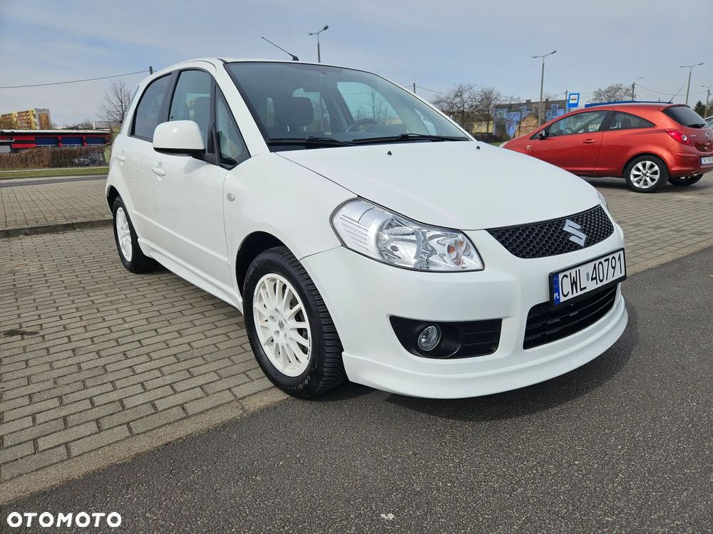 Suzuki SX4 1.6 VVT 4x2 Comfort Dance - 4