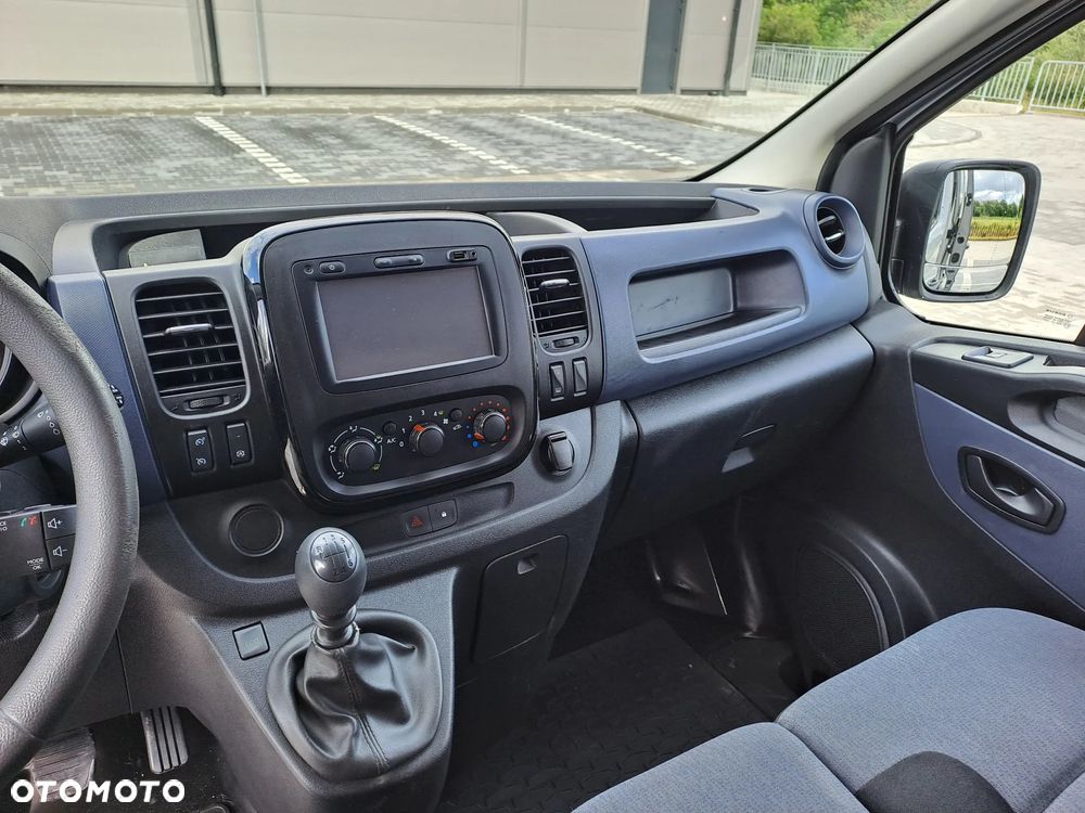 Opel Vivaro - 6