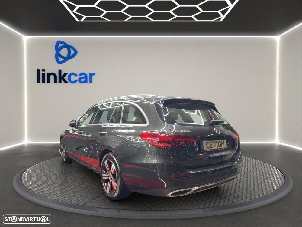 Mercedes-Benz C 300 e T 9G-TRONIC Avantgarde - 6