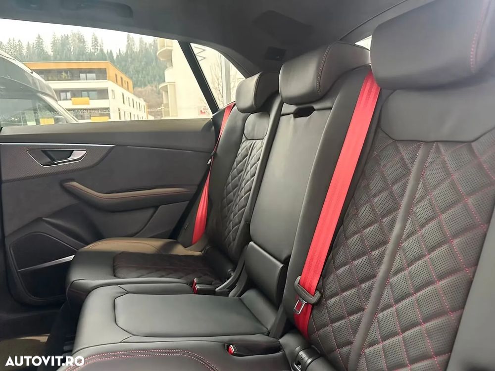Audi Q8 SUV TFSI e quattro 290 kW tiptronic S line business - 19