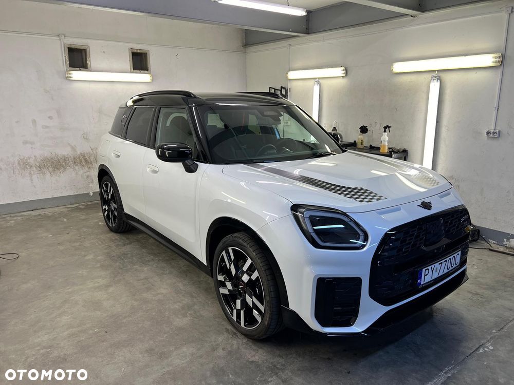 MINI Countryman C John Cooper Works Trim - 4
