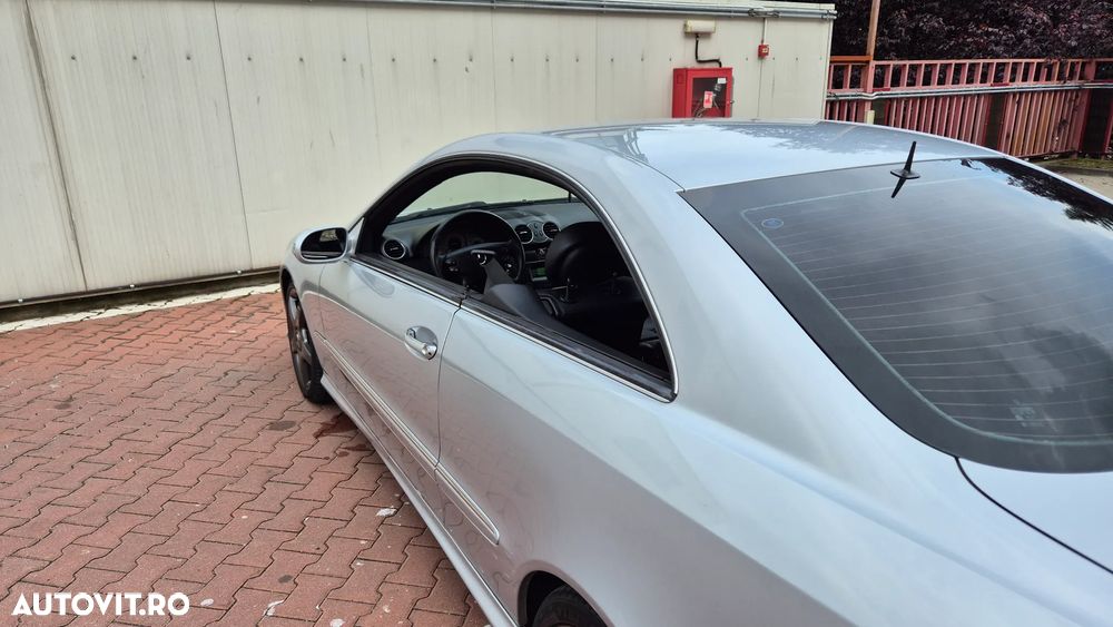 Mercedes-Benz CLK 220 CDI Automatik Avantgarde Sport Edition Coupe - 15