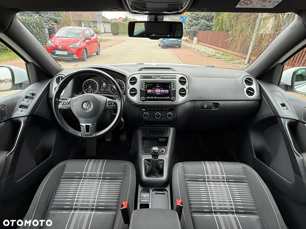 Volkswagen Tiguan - 8