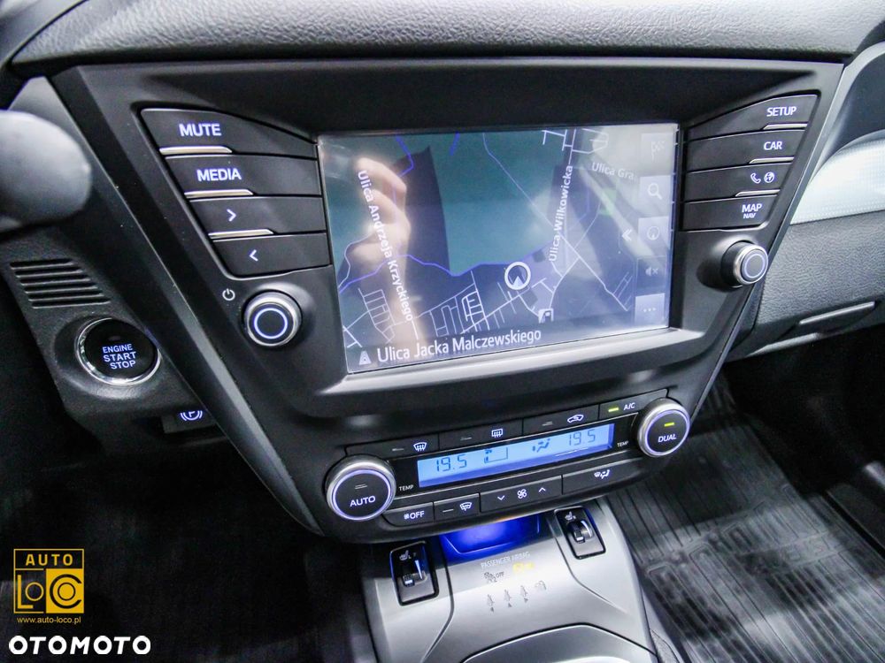 Toyota Avensis 2.0 D-4D Prestige - 18