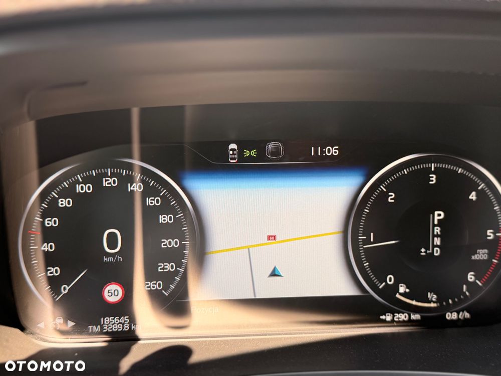 Volvo V90 Cross Country D5 AWD - 19