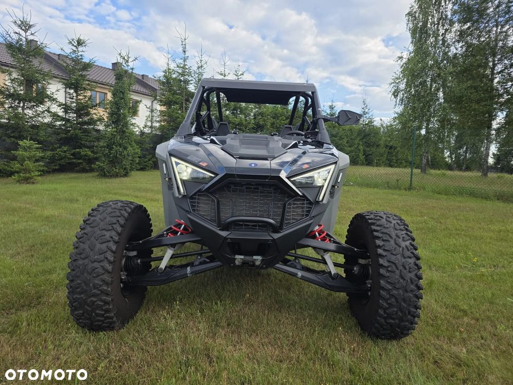 Polaris RZR - 10