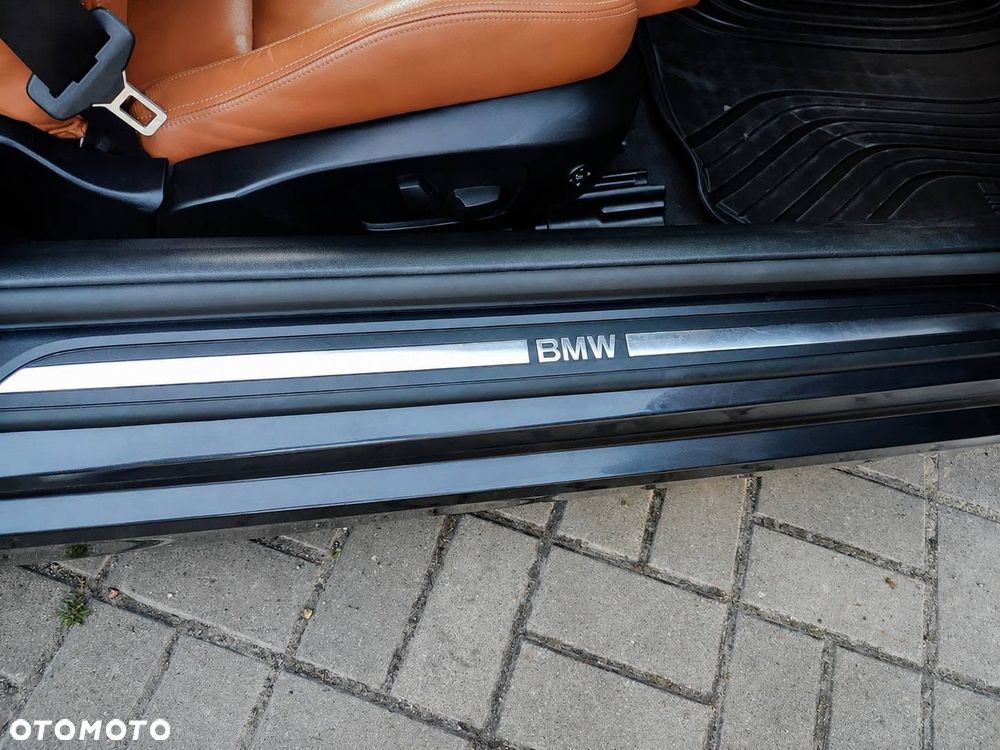 BMW Seria 3 335i - 8