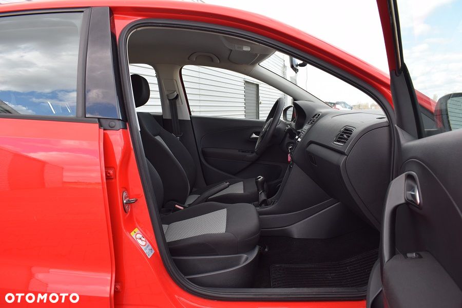 Volkswagen Polo - 13