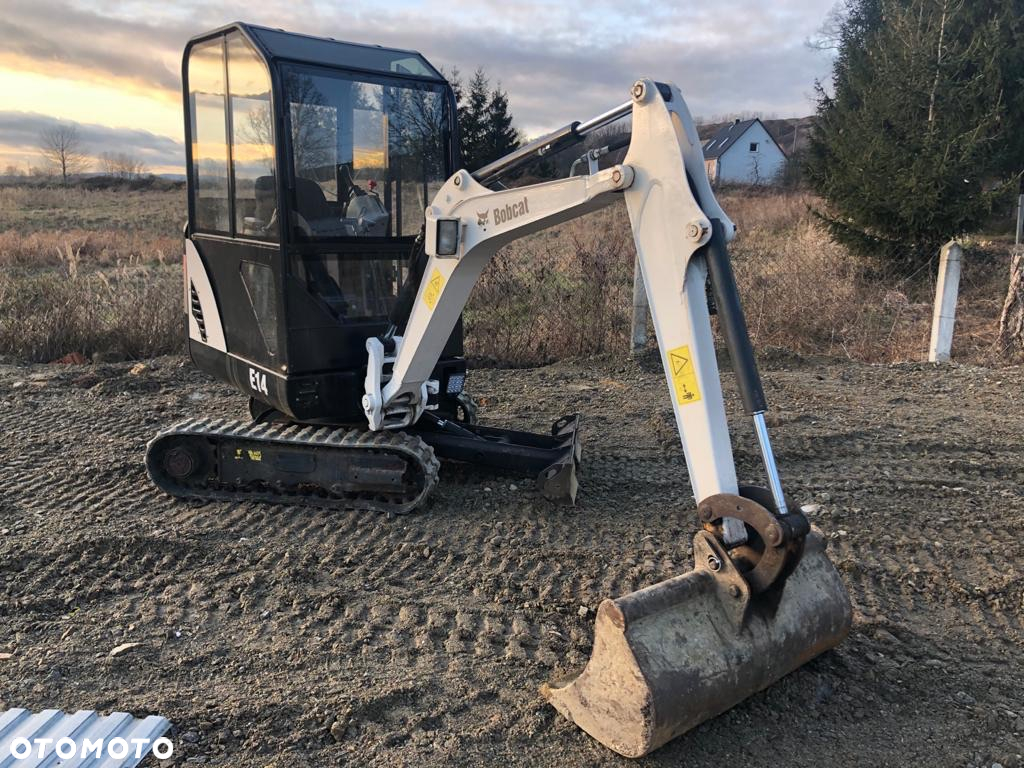 Bobcat E14 - 3