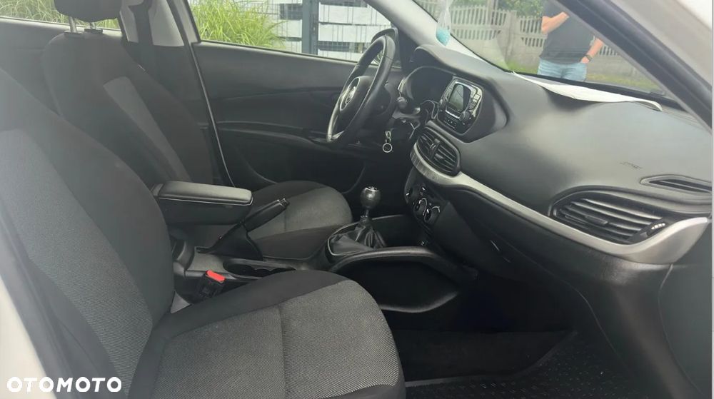 Fiat Tipo 1.4 16v Easy - 5