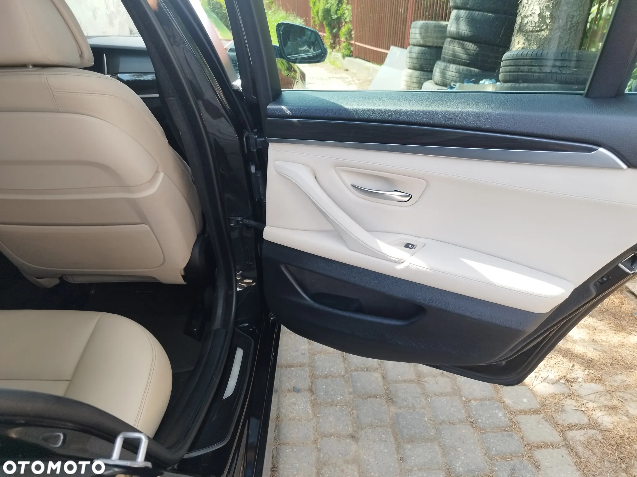 BMW Seria 5 520d - 15
