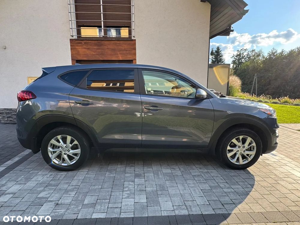 Hyundai Tucson - 4