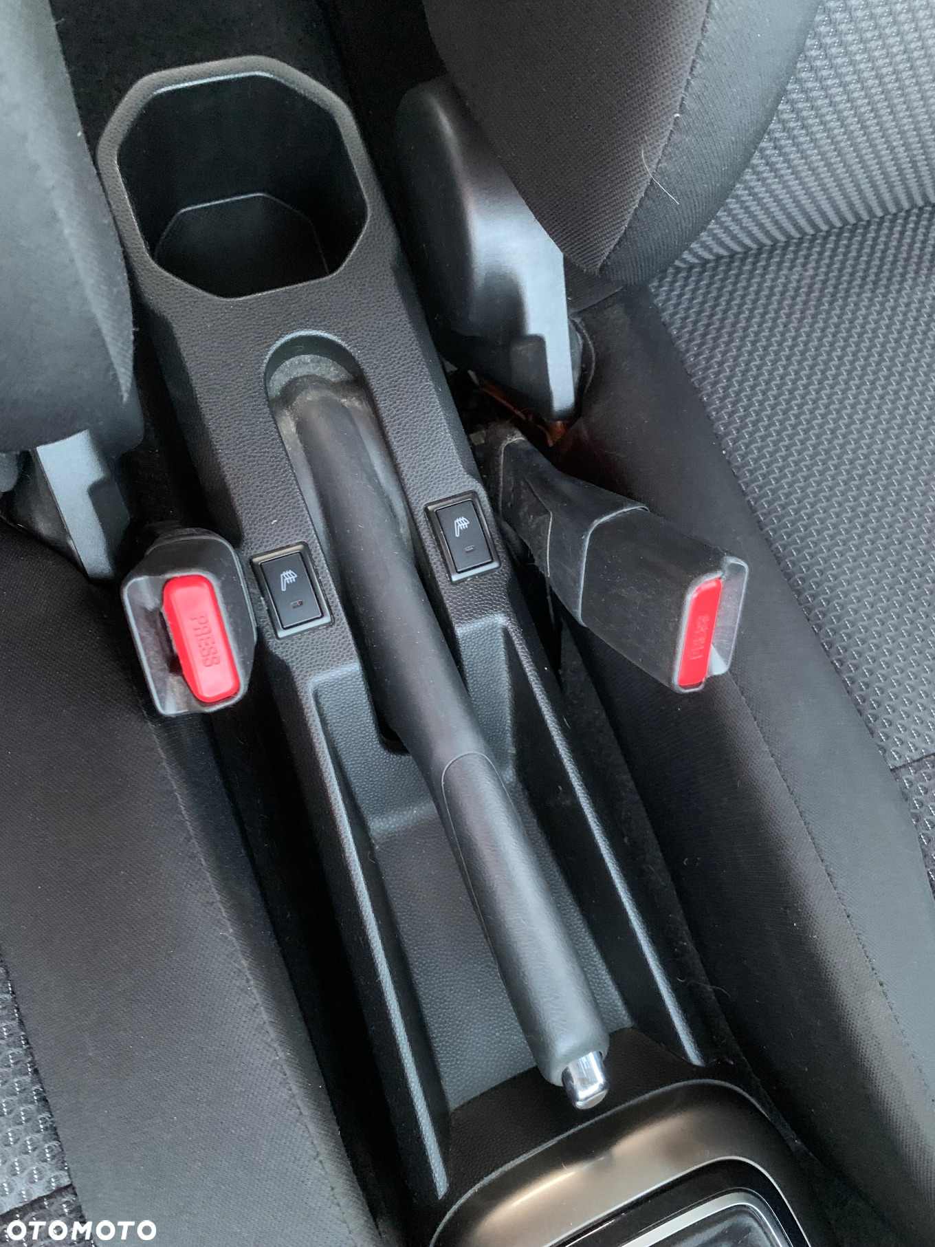 Suzuki Ignis - 10