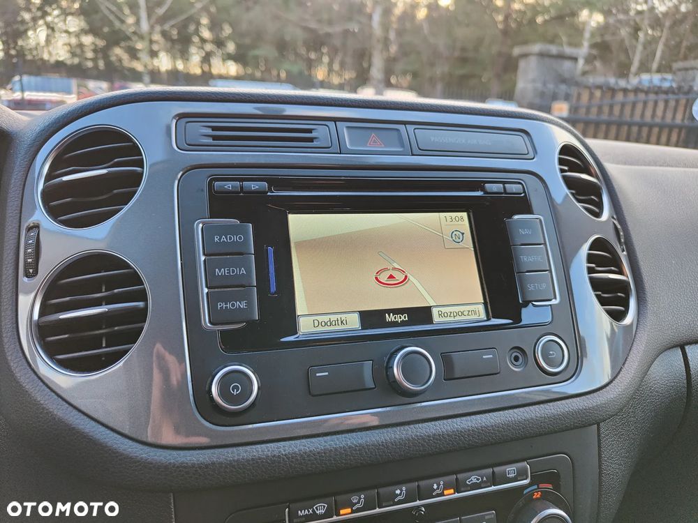 Volkswagen Tiguan 2.0 TDI DPF BlueMotion Technology Trend & Fun - 21