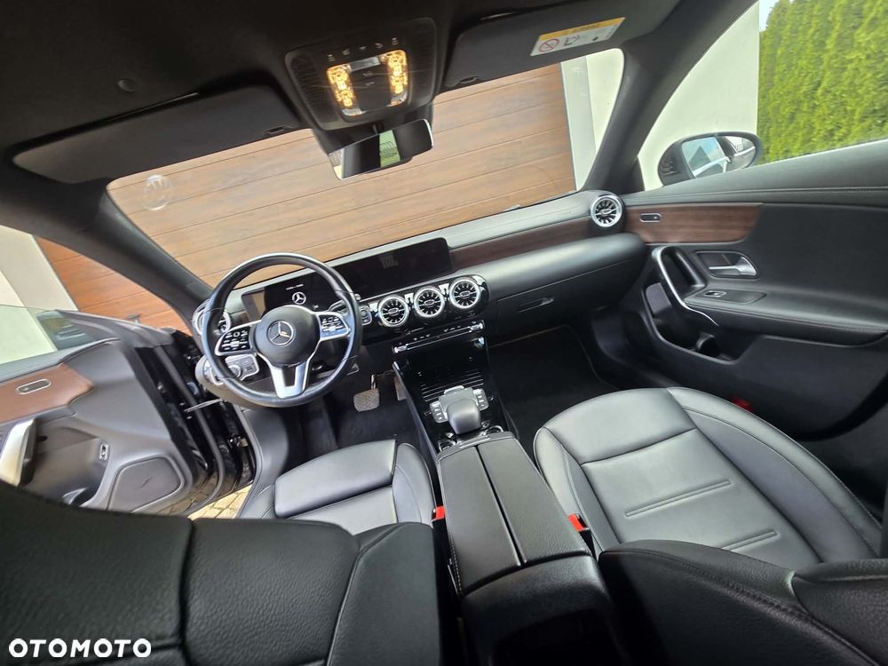 Mercedes-Benz CLA 200 d 8G-DCT AMG Line - 11