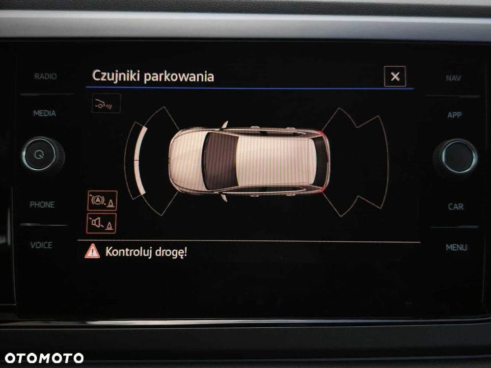 Volkswagen Polo 1.0 TSI R-Line DSG - 32