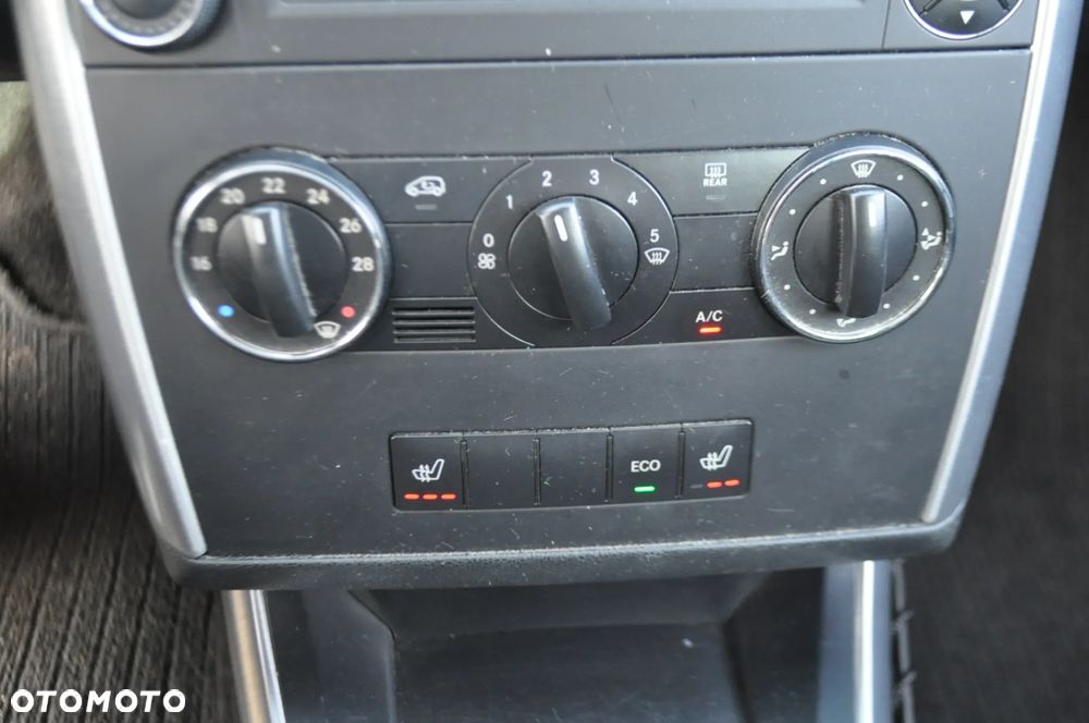 Mercedes-Benz Klasa B 160 BlueEFFICIENCY SPORT EDITION - 20