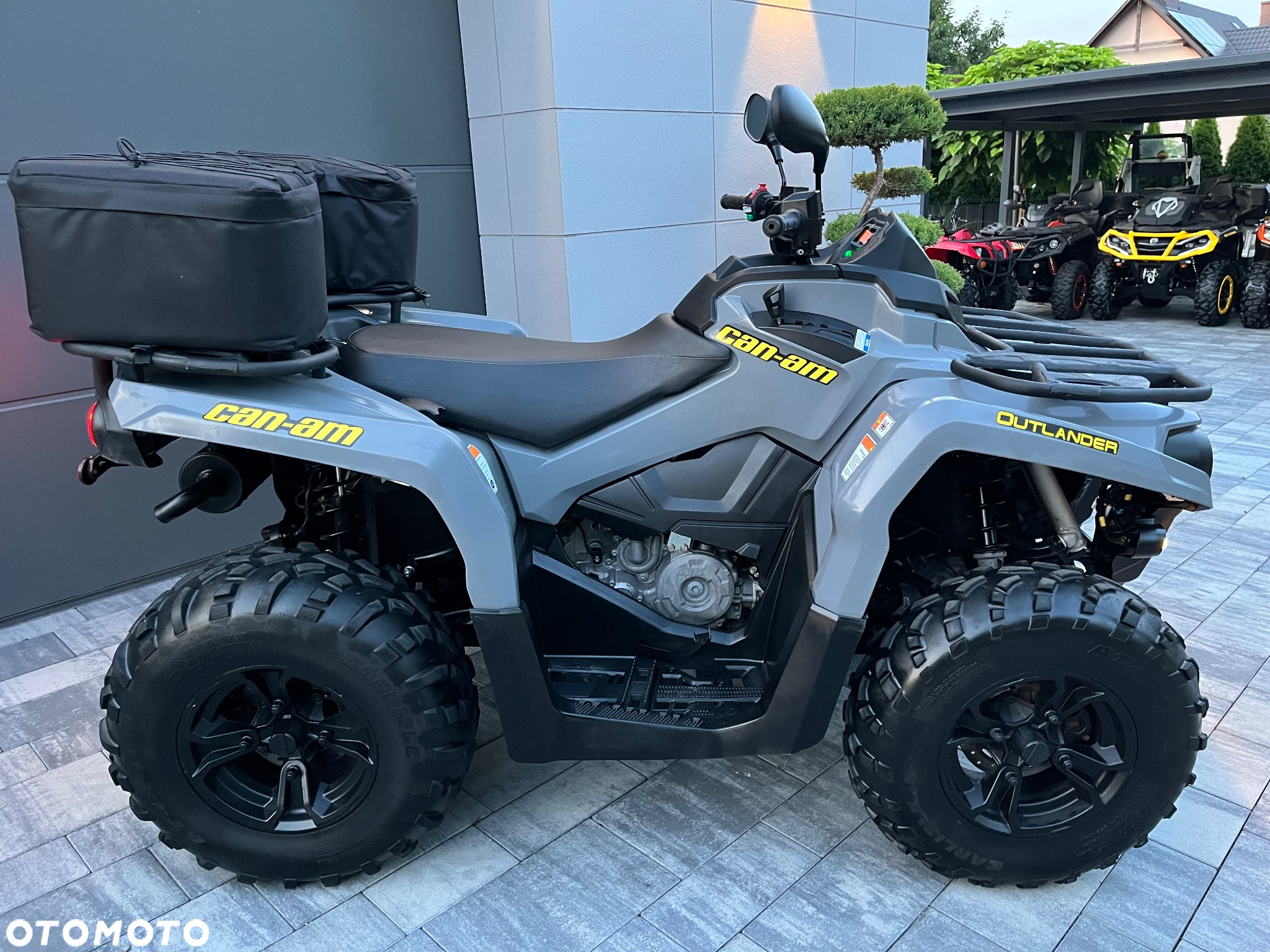 Can-Am Outlander
