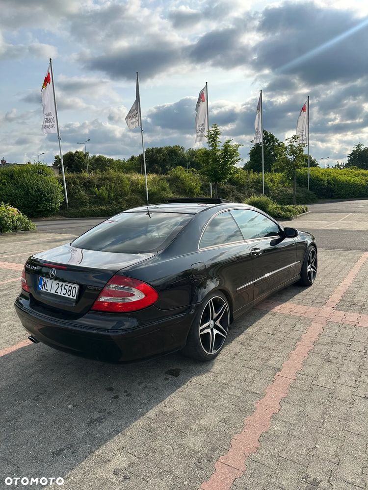 Mercedes-Benz CLK - 5
