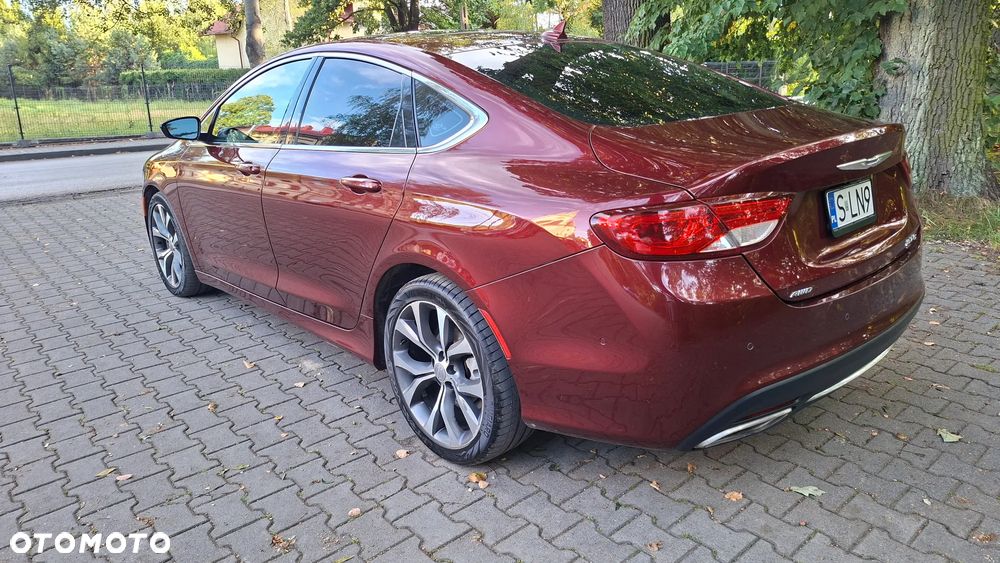 Chrysler 200 - 7