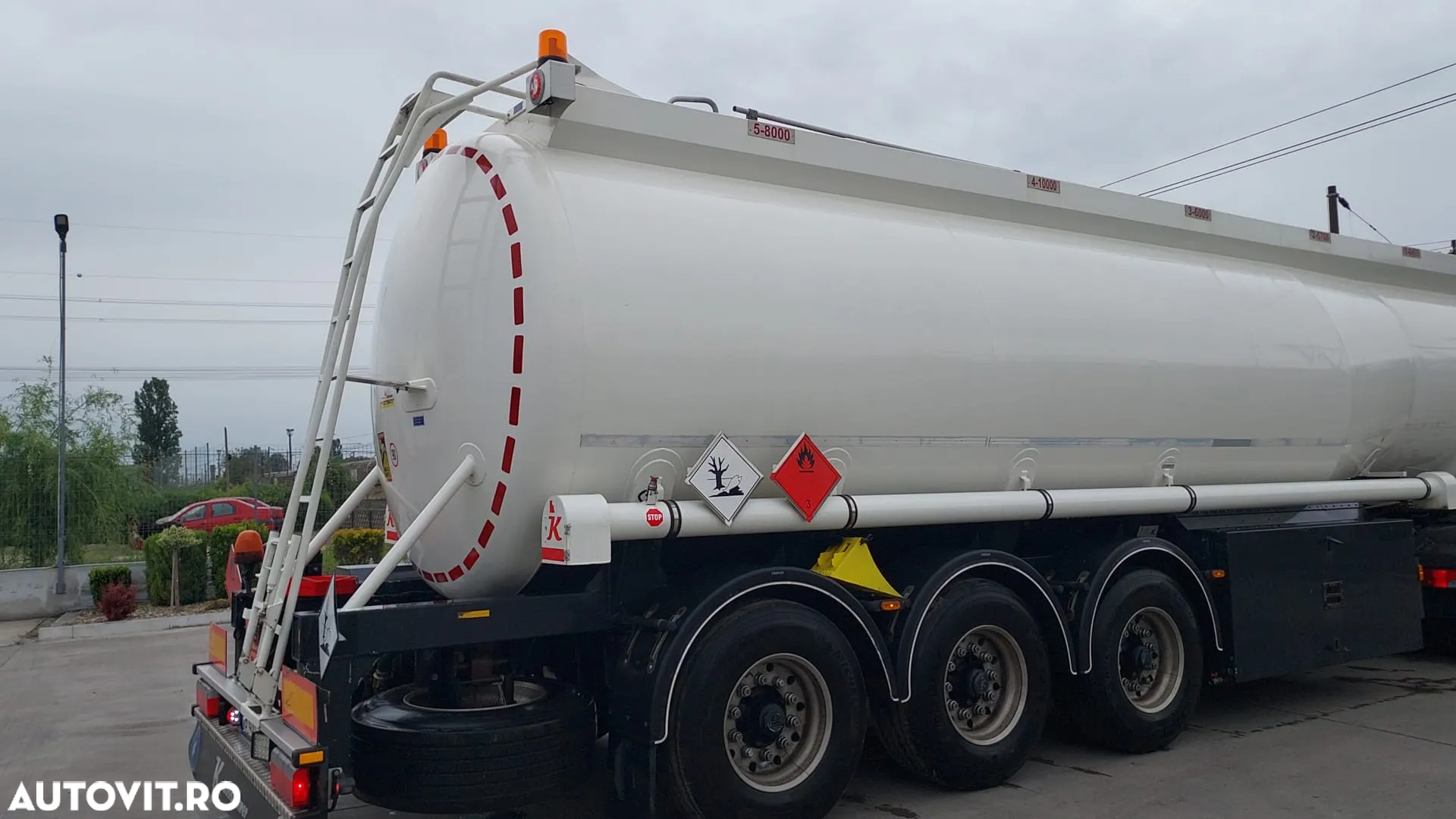 Kaessbohrer STB CT12 - 8