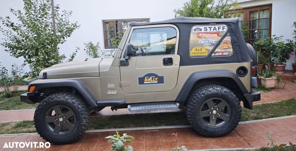 Jeep Wrangler - 2