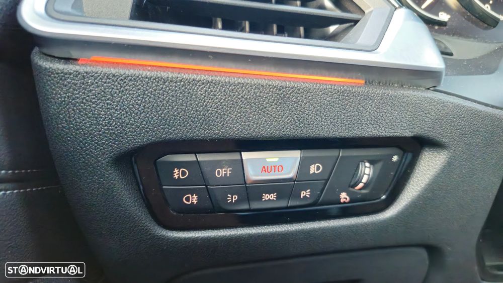 BMW 318 d Line Sport Auto - 14