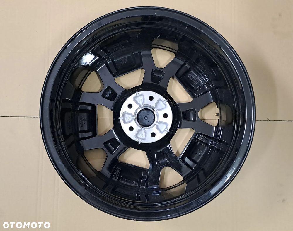 Felgi Aluminiowe 19 Hyundai Kona II 5x114.3 ET 51 - 14