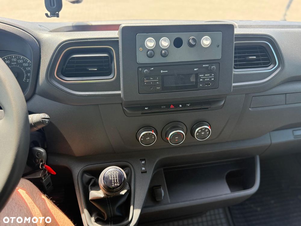 Renault Master - 15