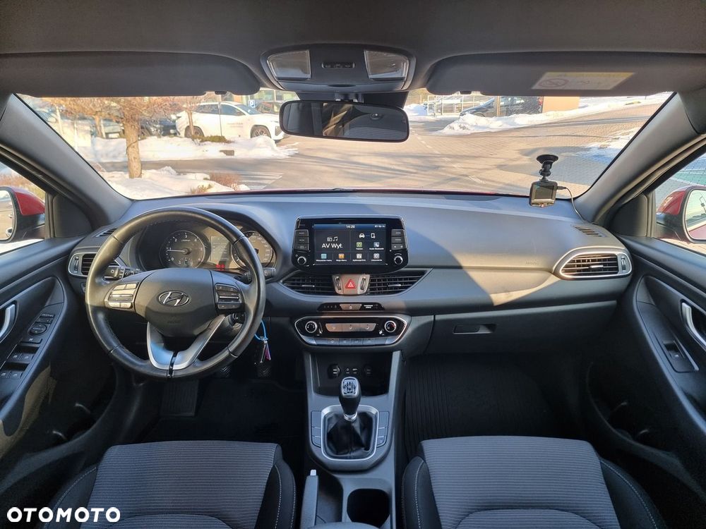 Hyundai i30 1.6 D GET - 27