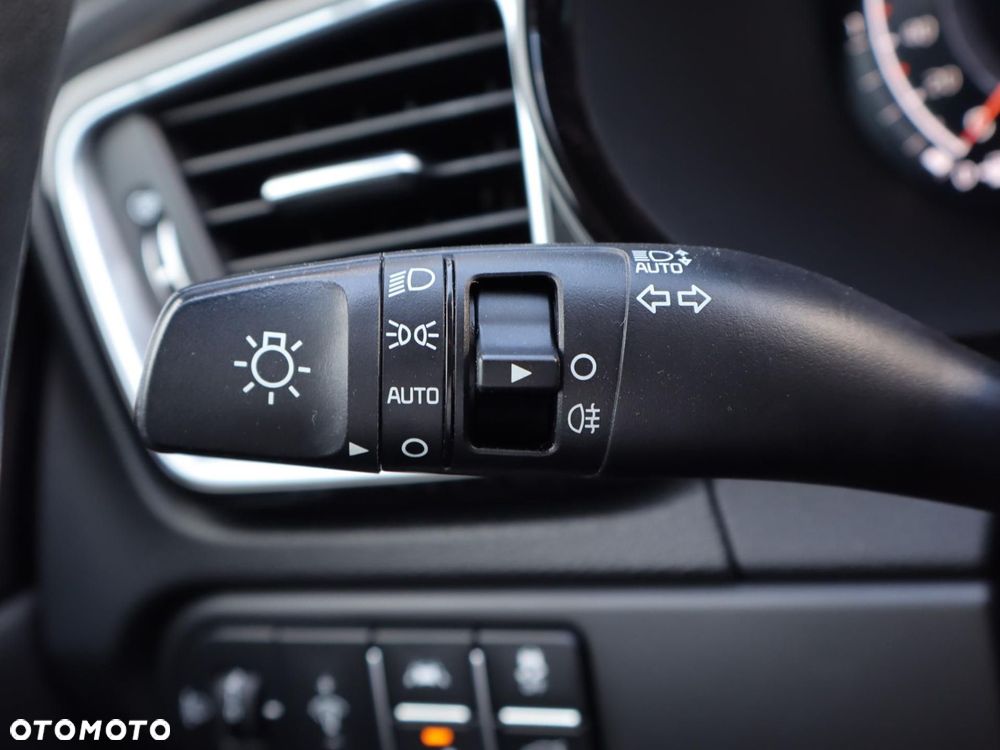 Kia ProCeed - 21