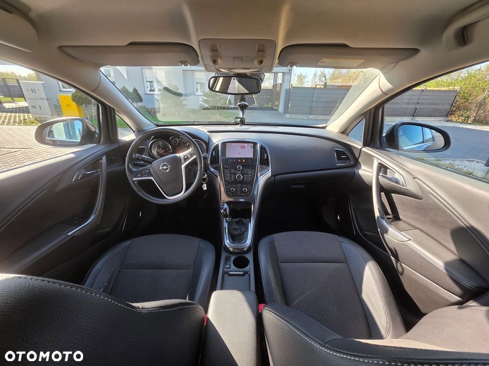 Opel Astra 1.6 Cosmo - 8