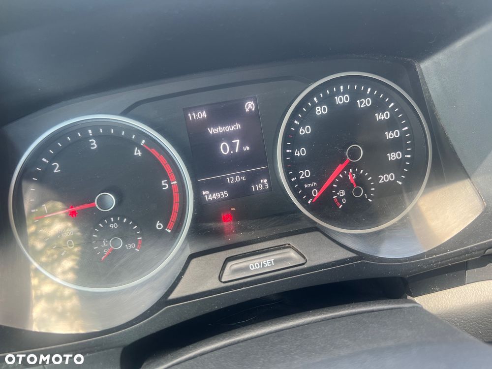 Volkswagen Crafter 177 koni tył napęd, Hak 3,5T - 18